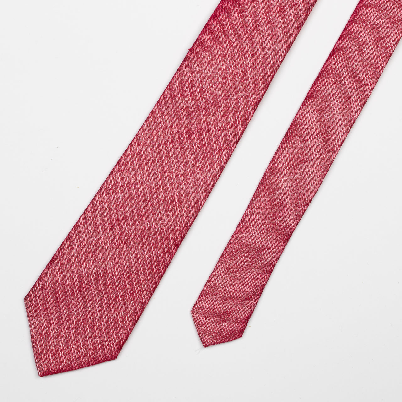 Red Texture Tie