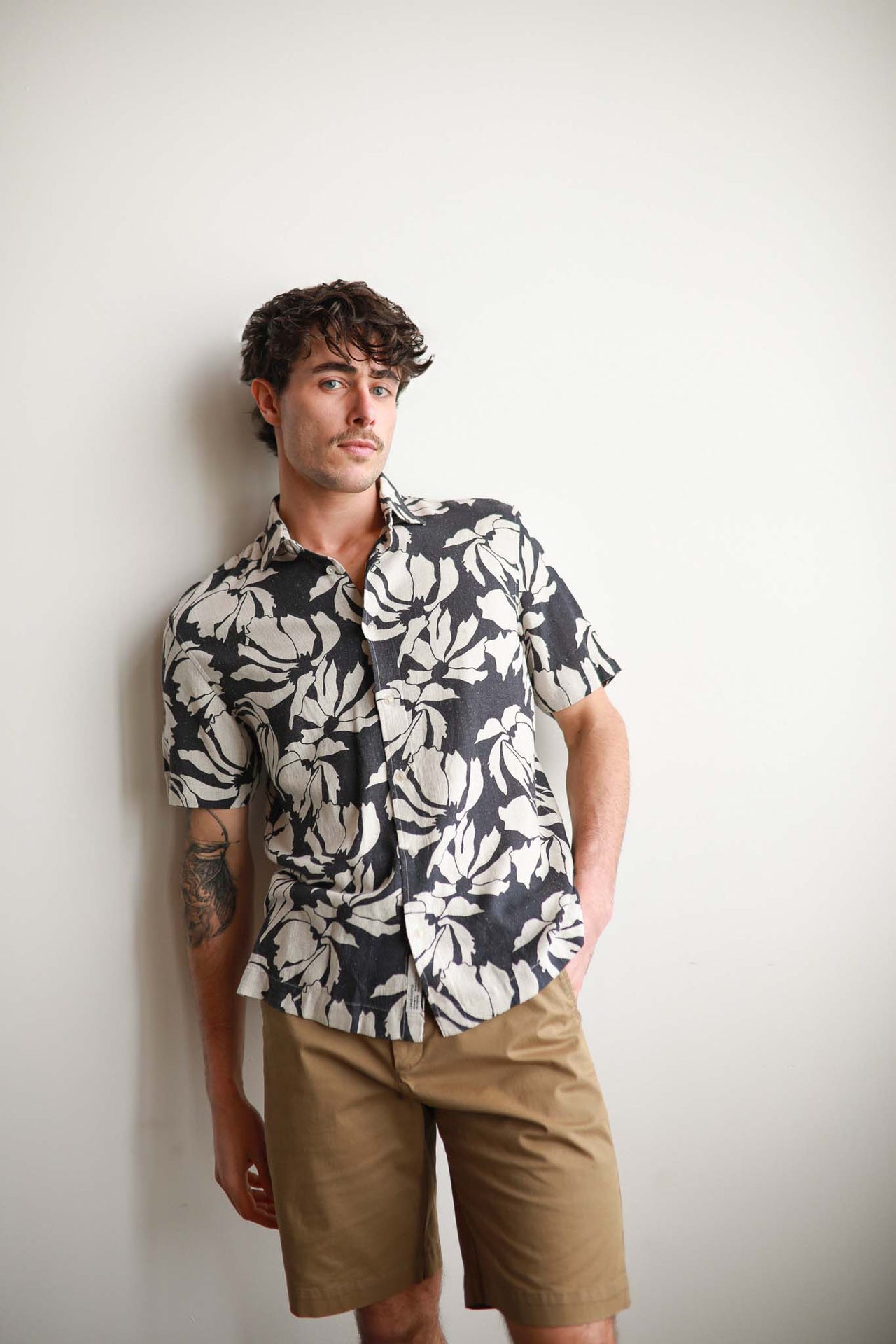 Navy Puerto Rico Linen Shirt