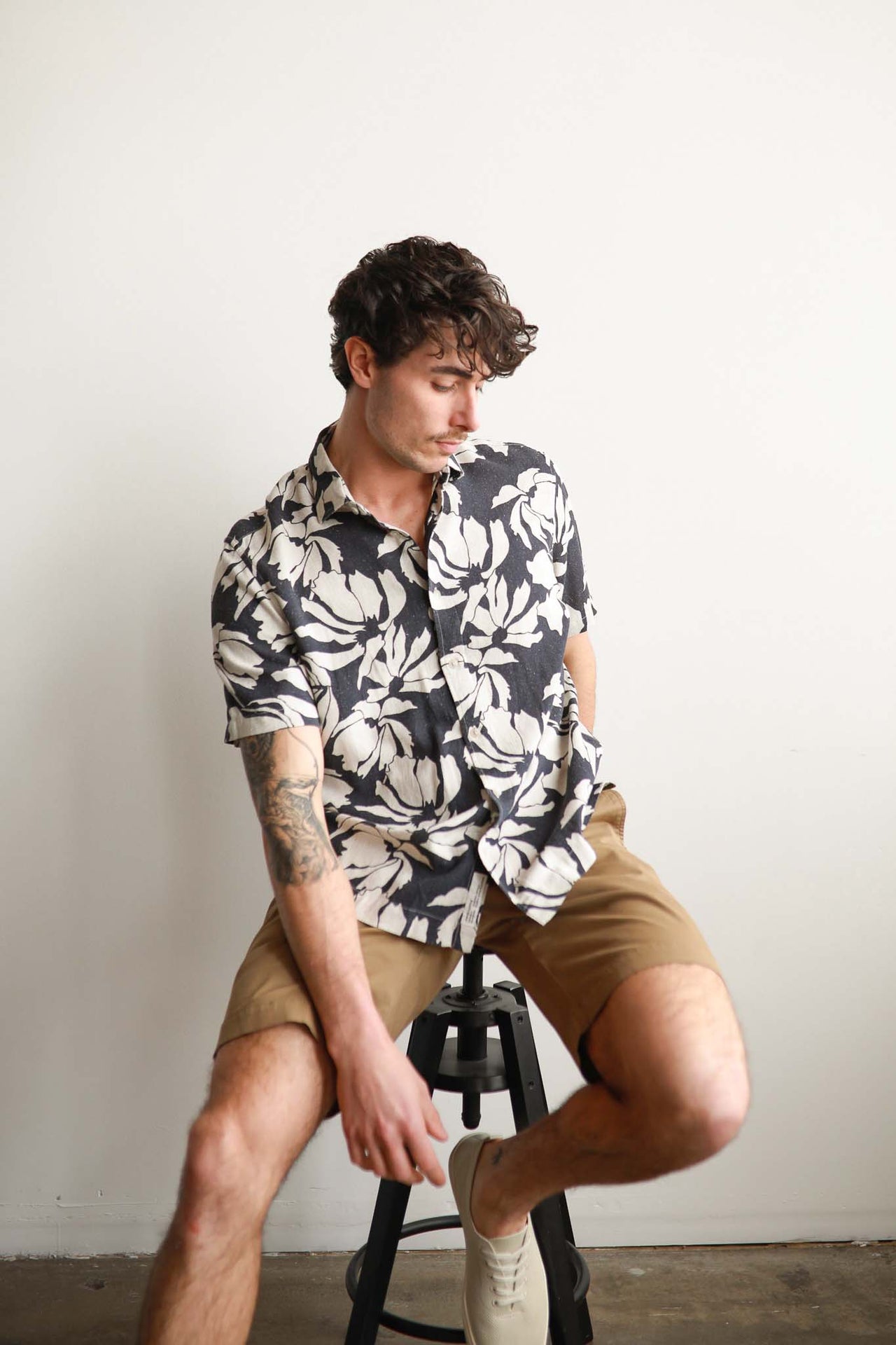 Navy Puerto Rico Linen Shirt