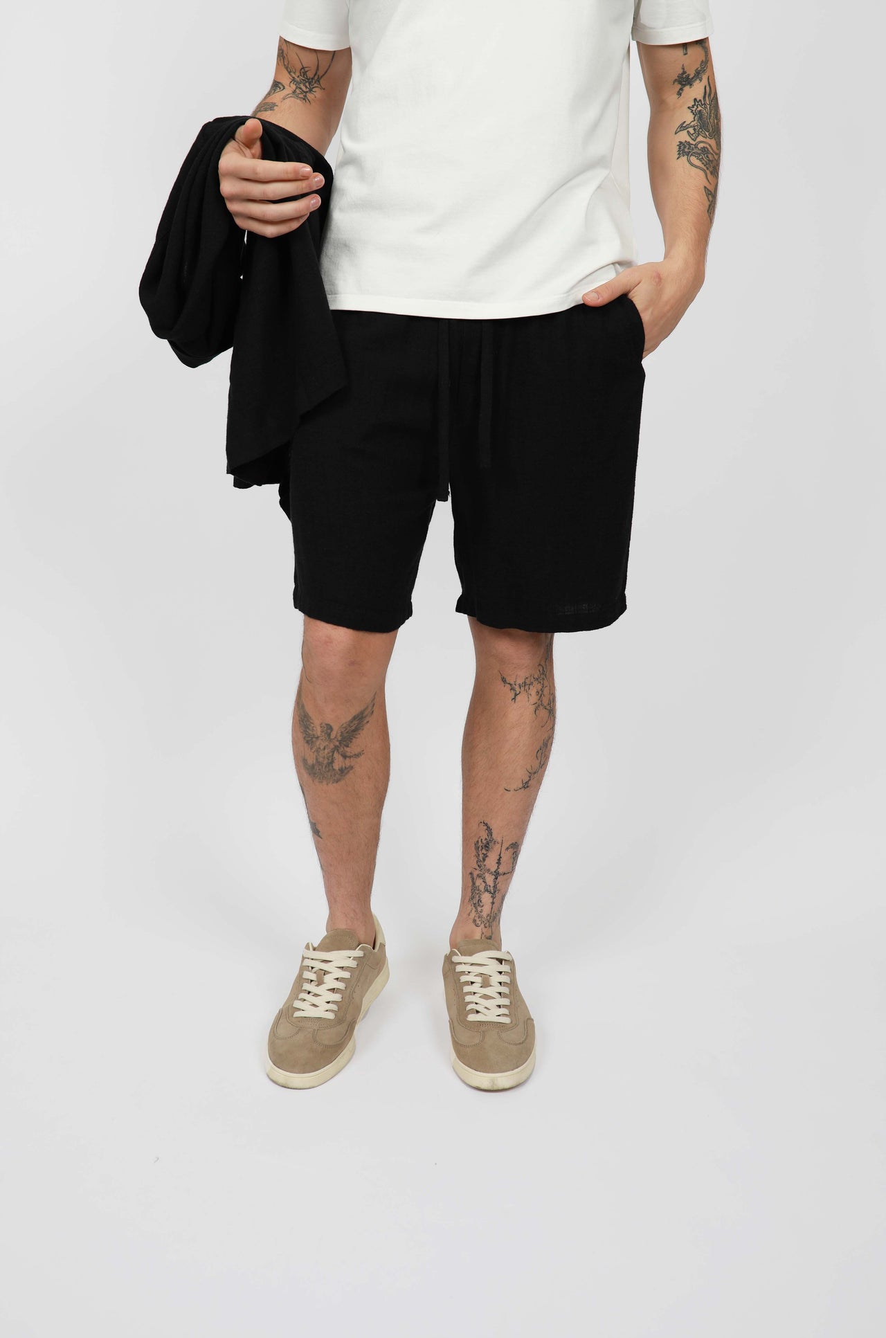 Black Linen Relaxed Waist Short