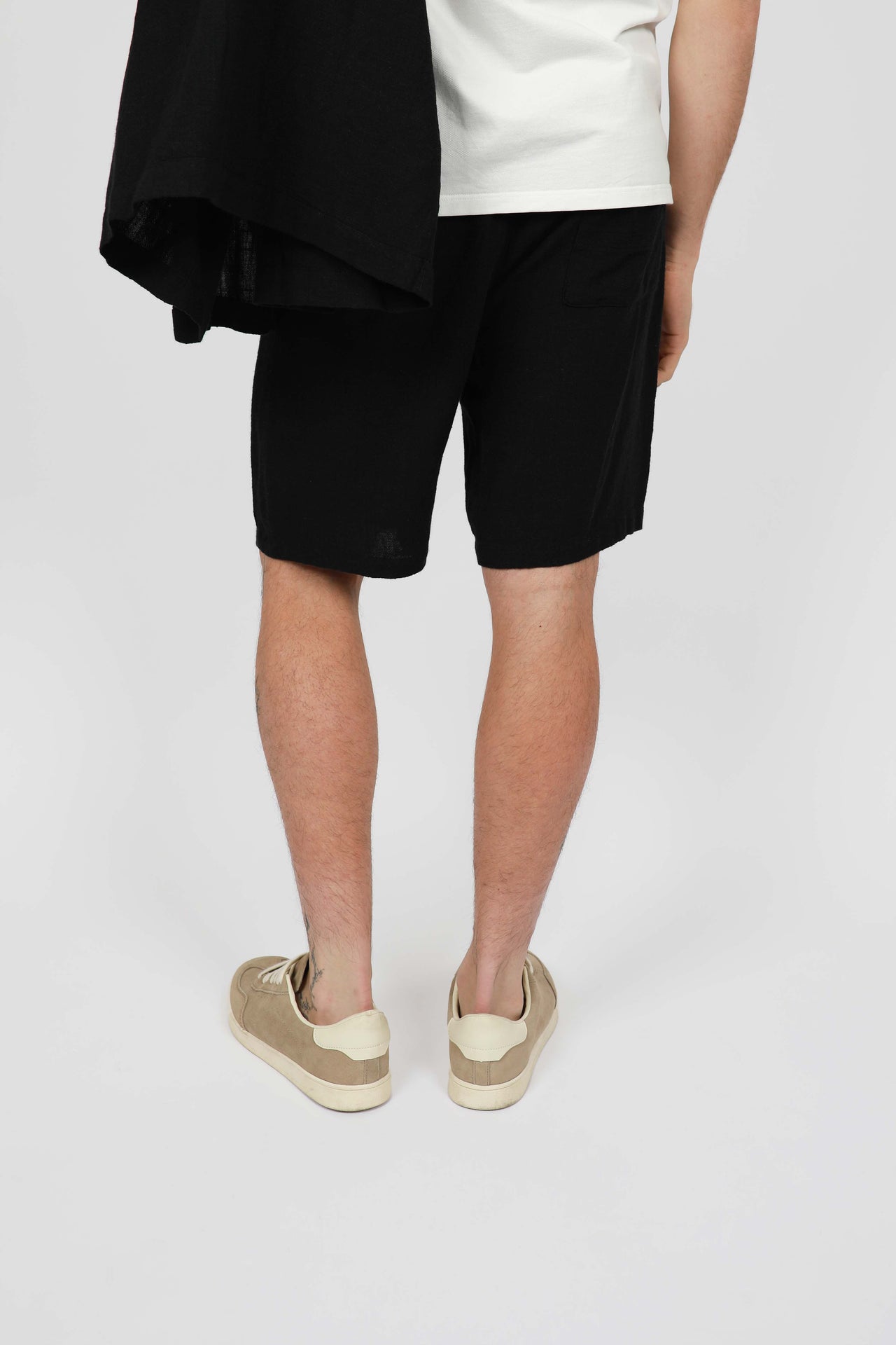 Black Linen Relaxed Waist Short