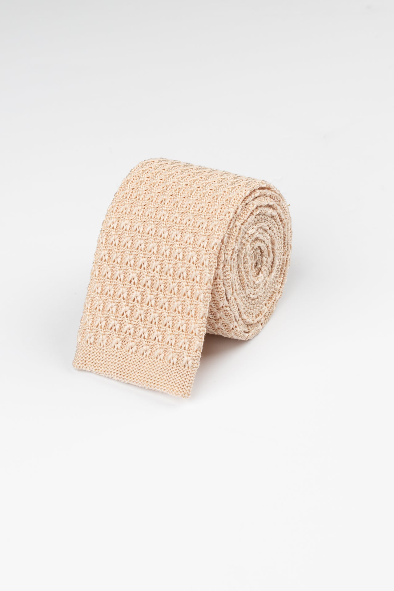 Ecru Texture Knitted Tie