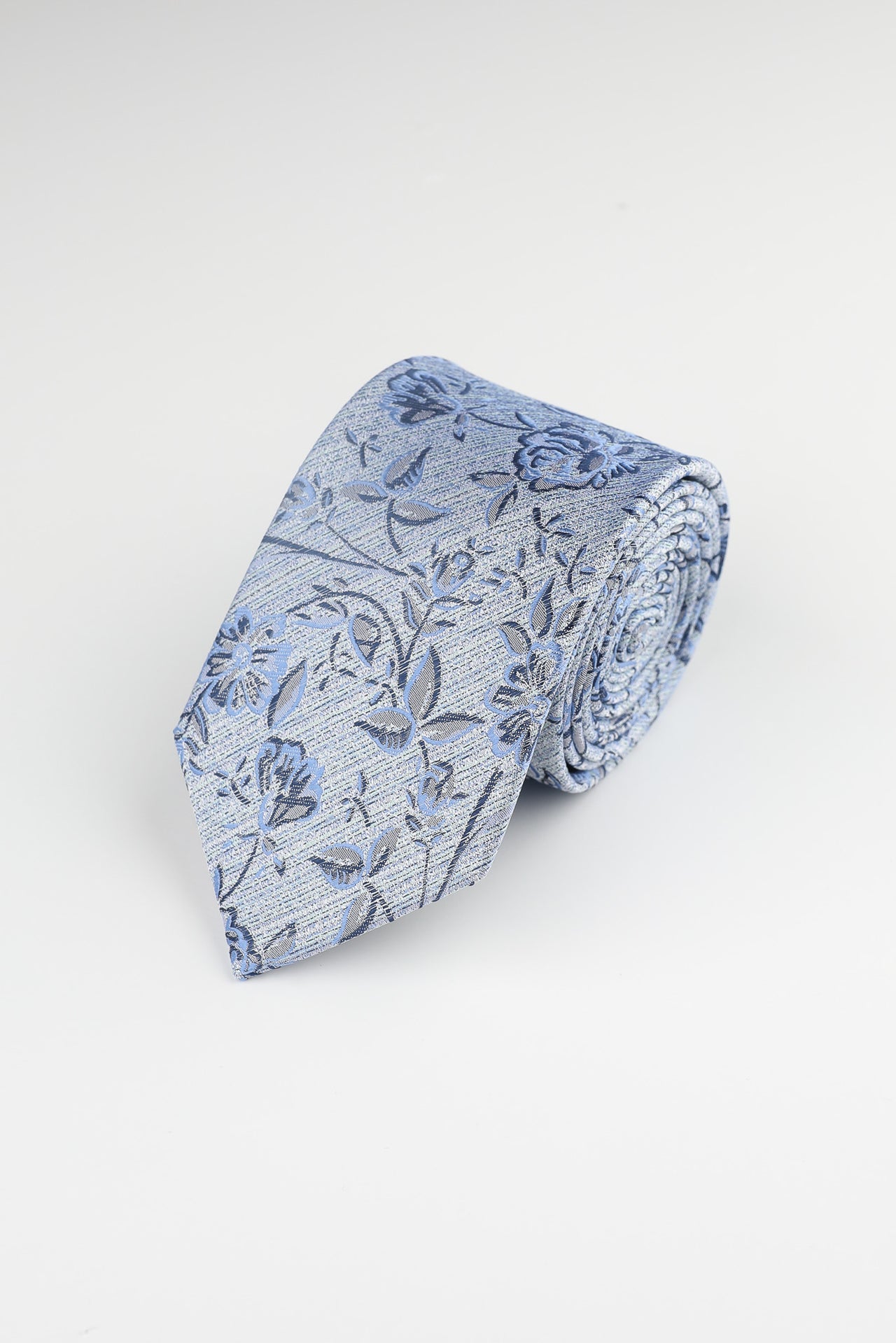 Sky Floral Shadow Tie
