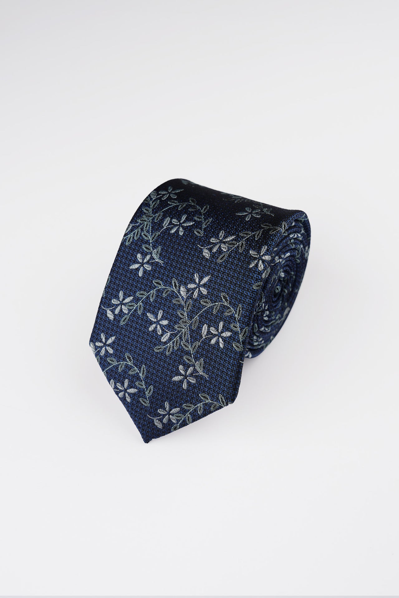 Navy Outline Floral Tie