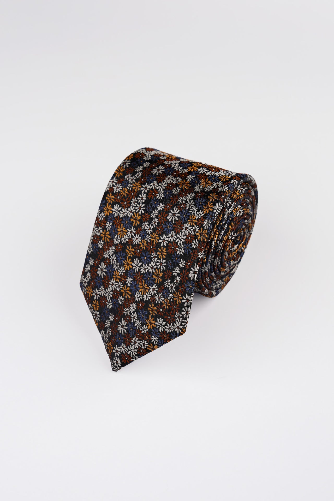 Multi Cluster Floral Tie