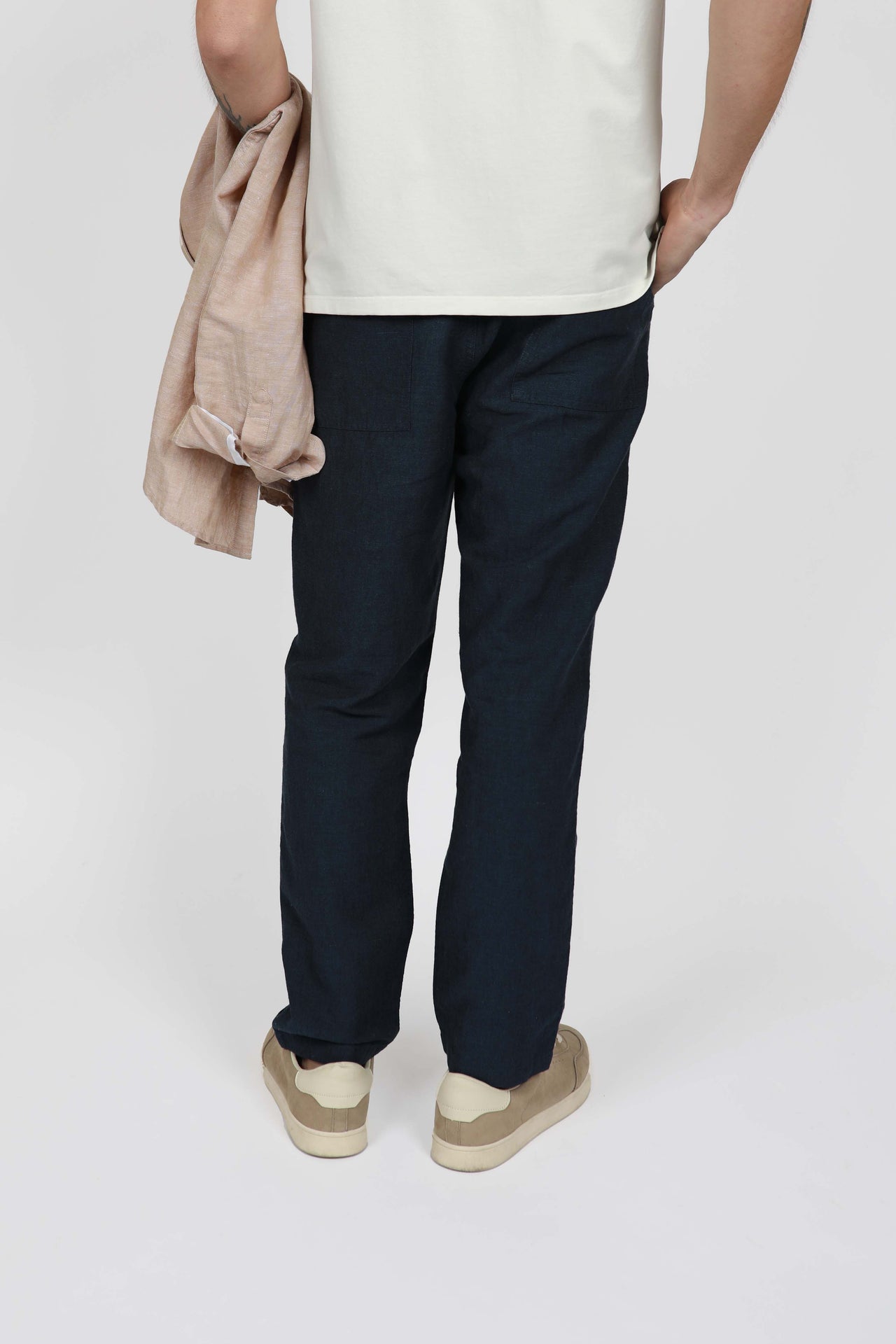 Midnight Linen Relaxed Pant