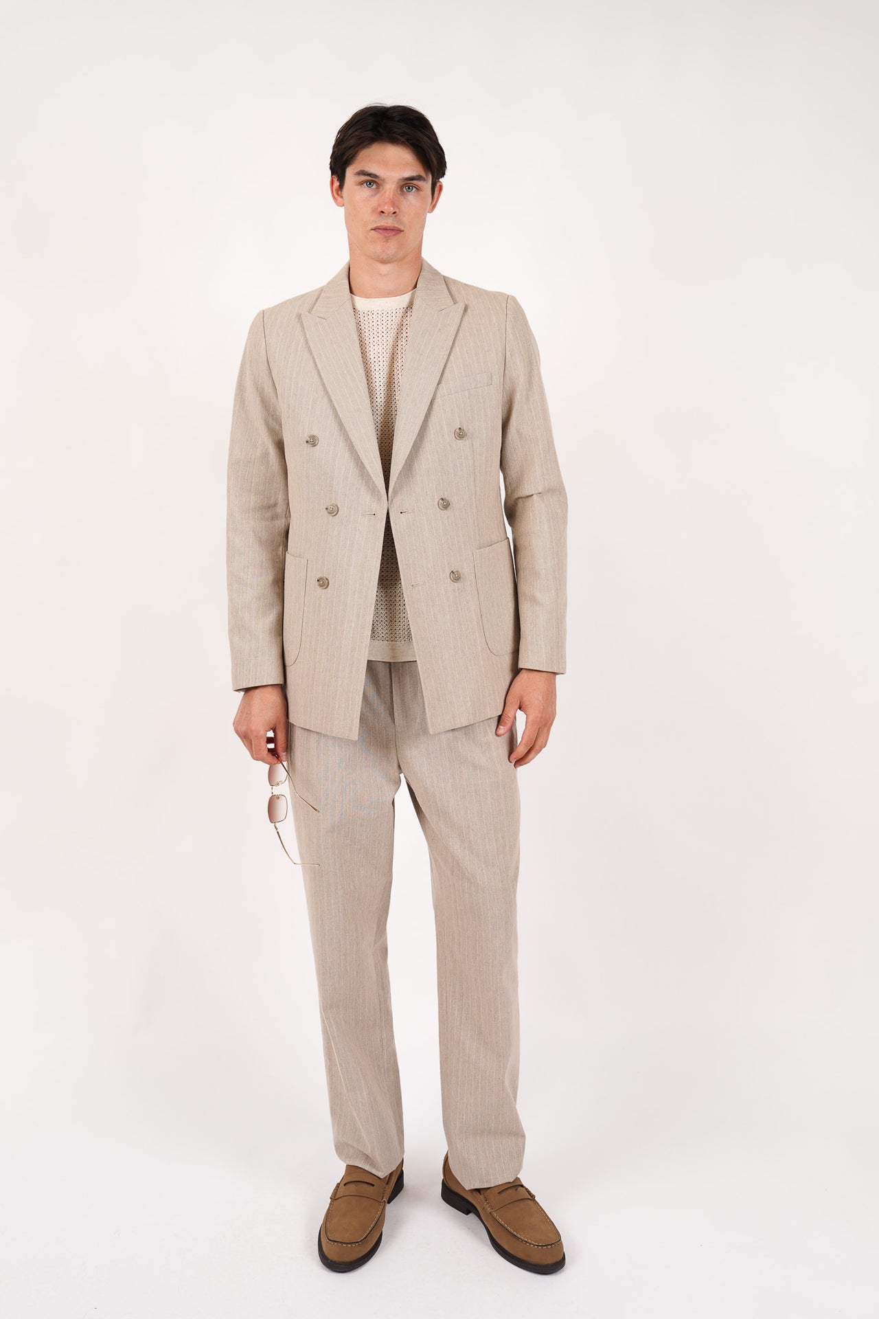 Linen Blend Relaxed Fit Pin Stripe Pleated Pant Pebble