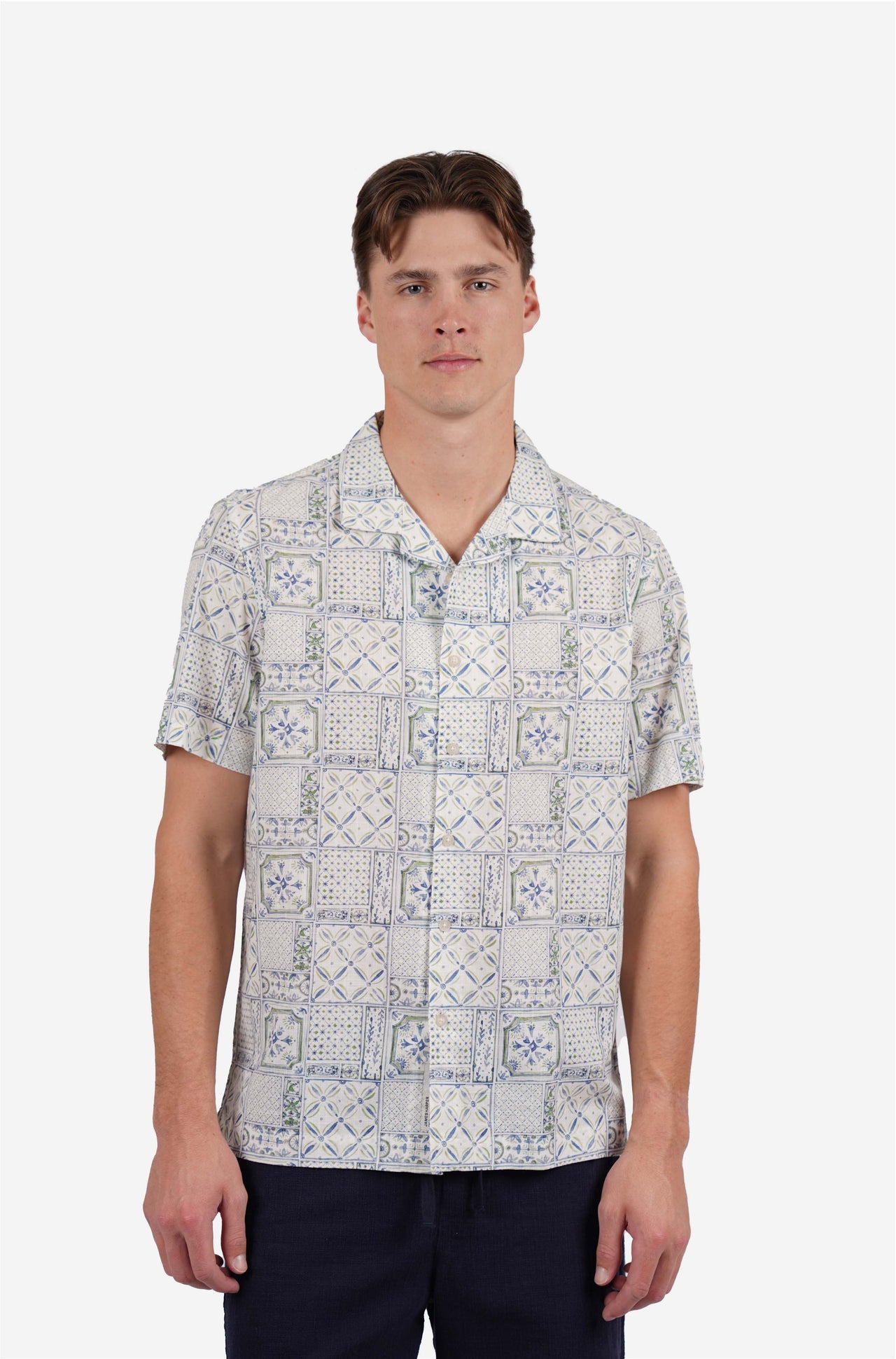 Short sleeve tile print shirt blue/green