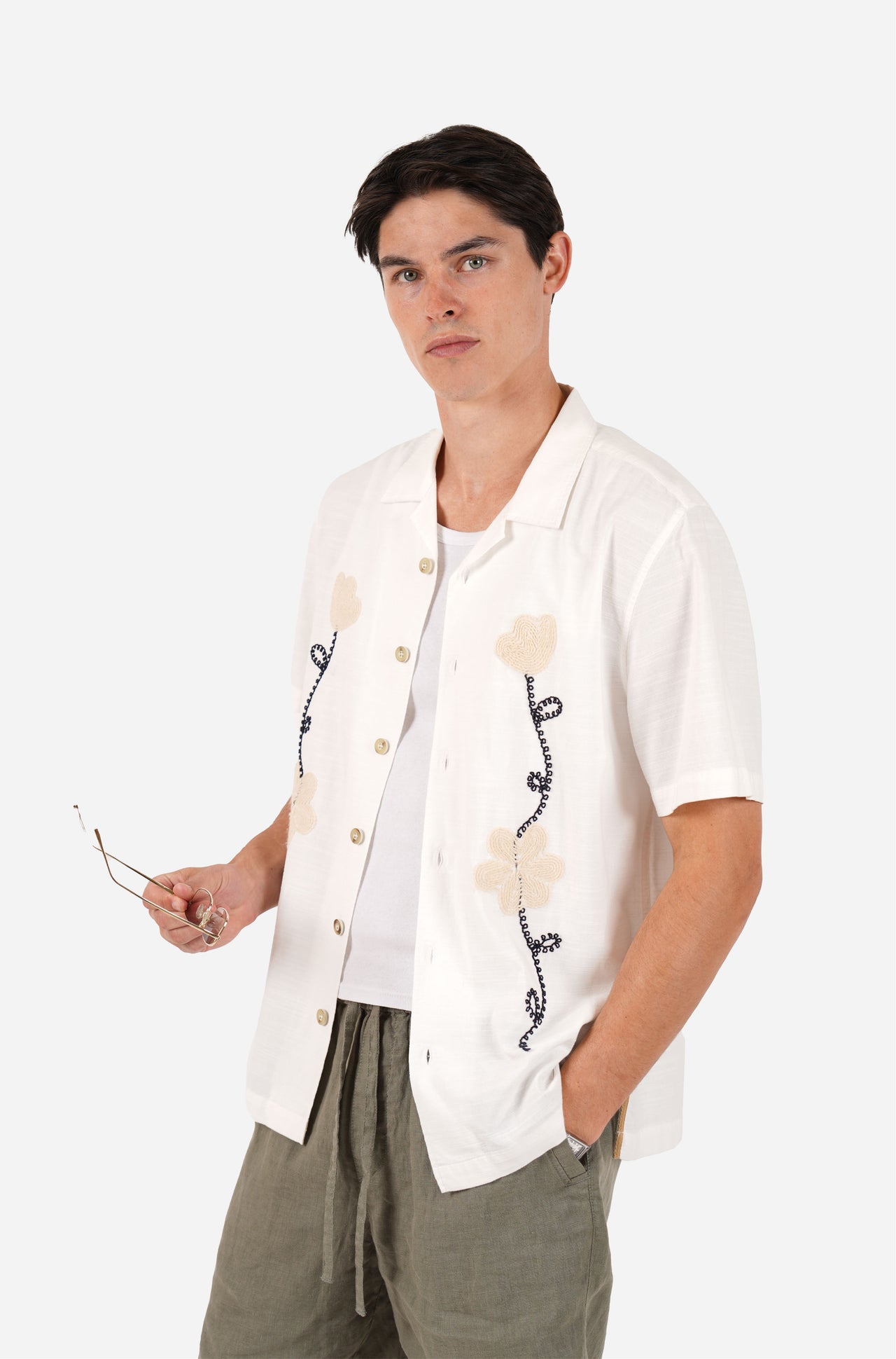 Short Sleeve Embroidered Flower Shirt Natural