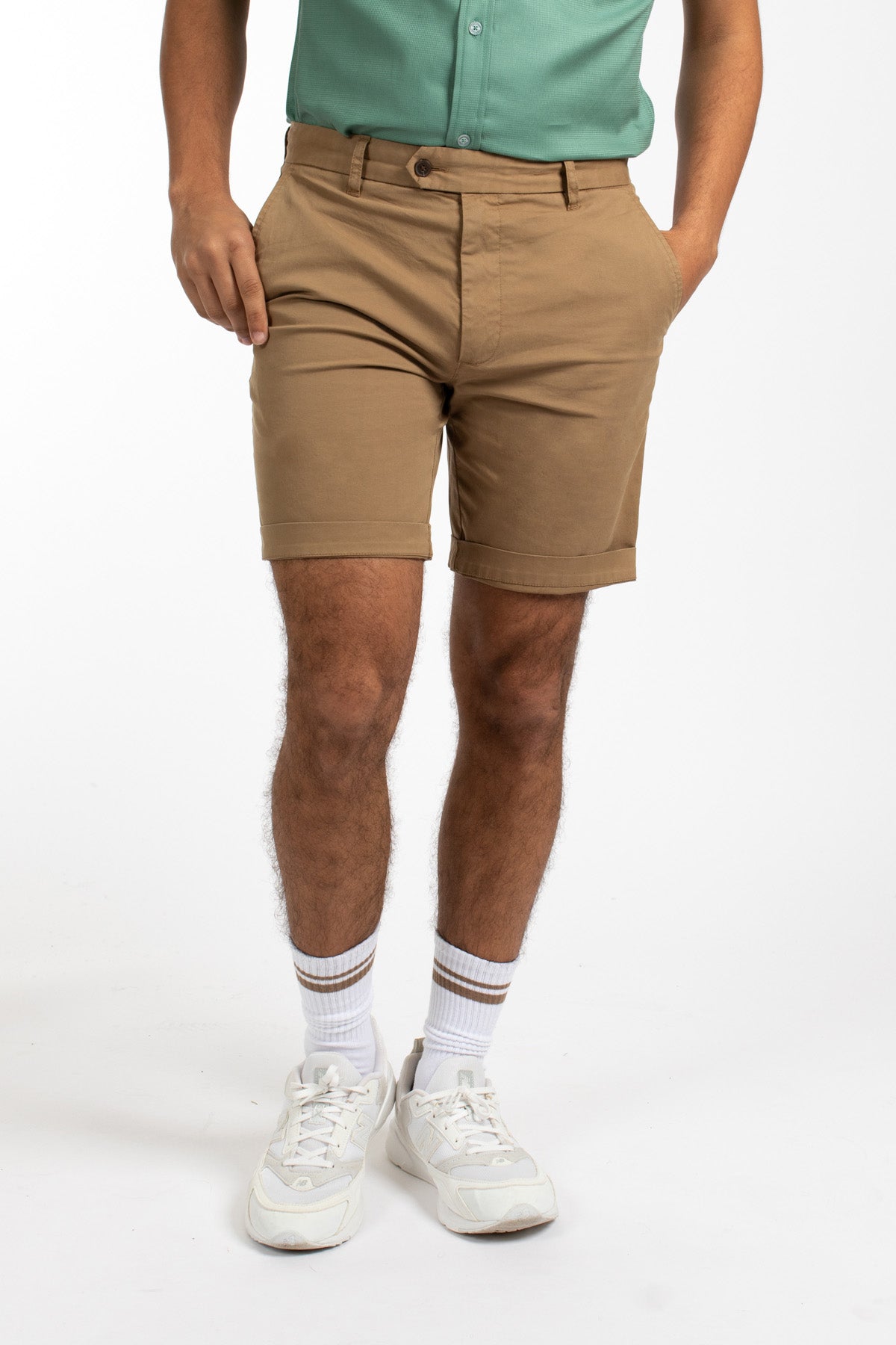 Tobacco Chino Short