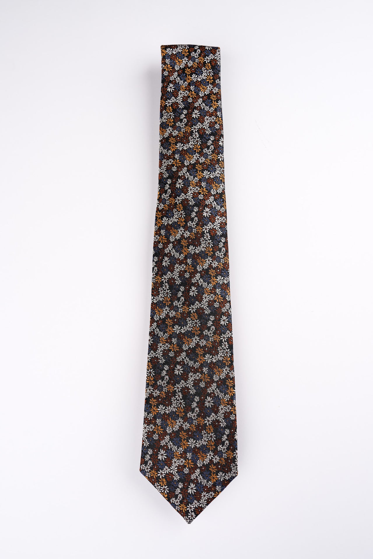 Multi Cluster Floral Tie