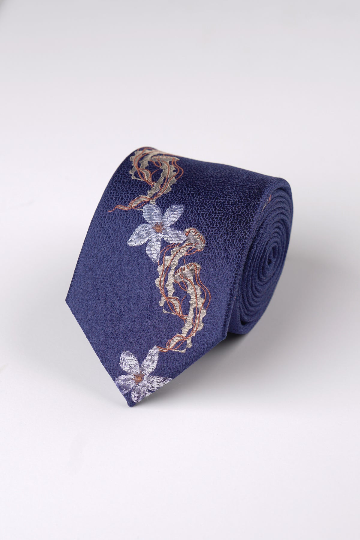 Navy Floral Floating Tie