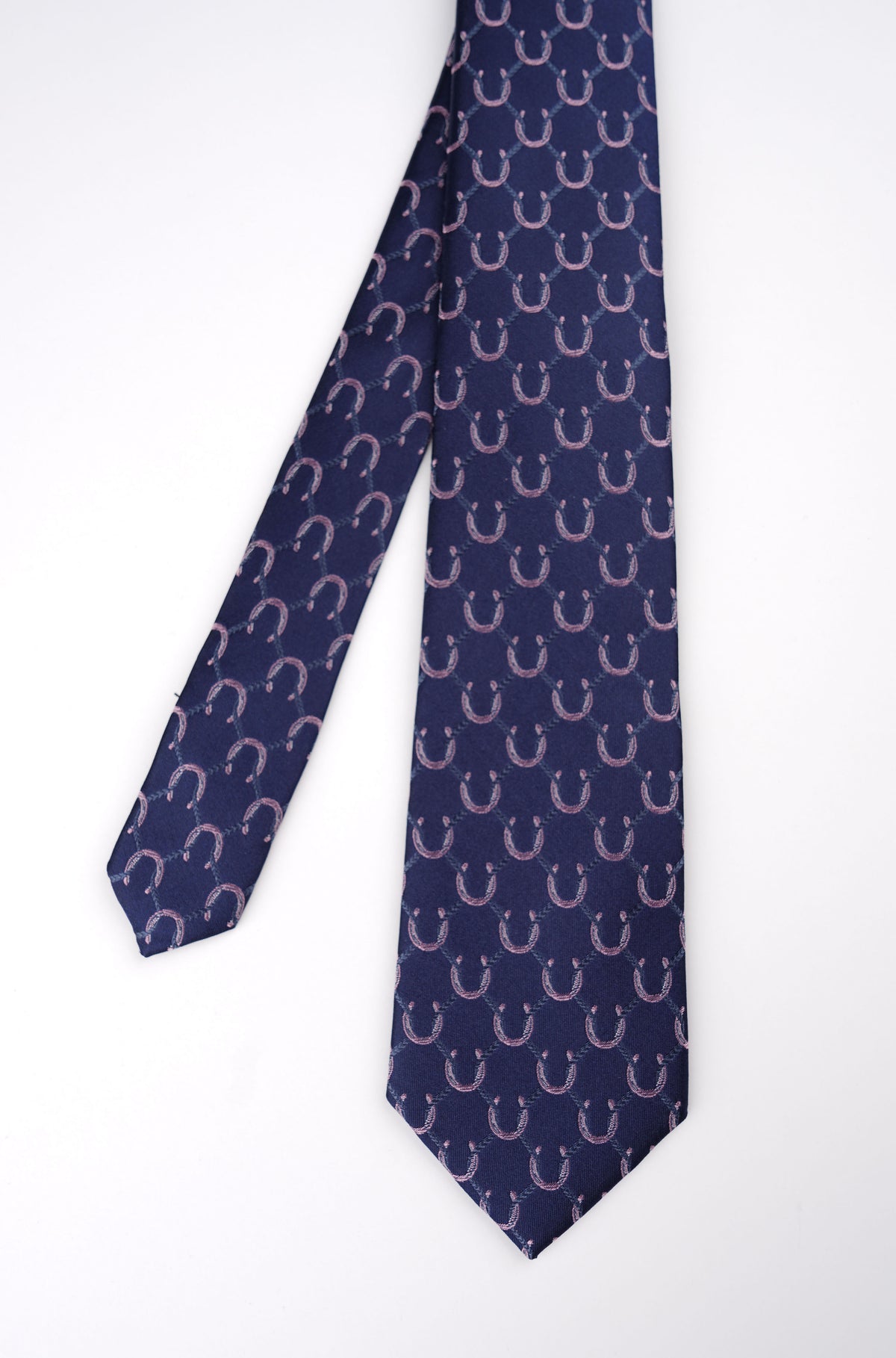 Navy Horse Shoe Chain Tie